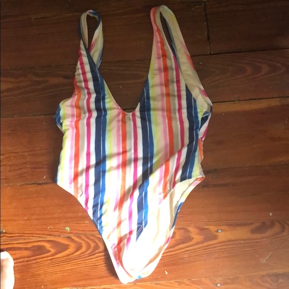 Fashion nova one piece - Picture 1 of 2